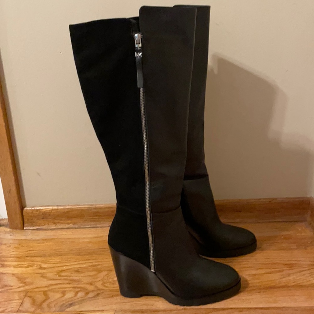 Michael Kors black leather and black suede platform boots.4 inch heels  like new
